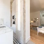 Rua Do Freixo Apartment
