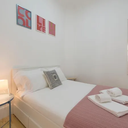 Rua Do Freixo * Oporto